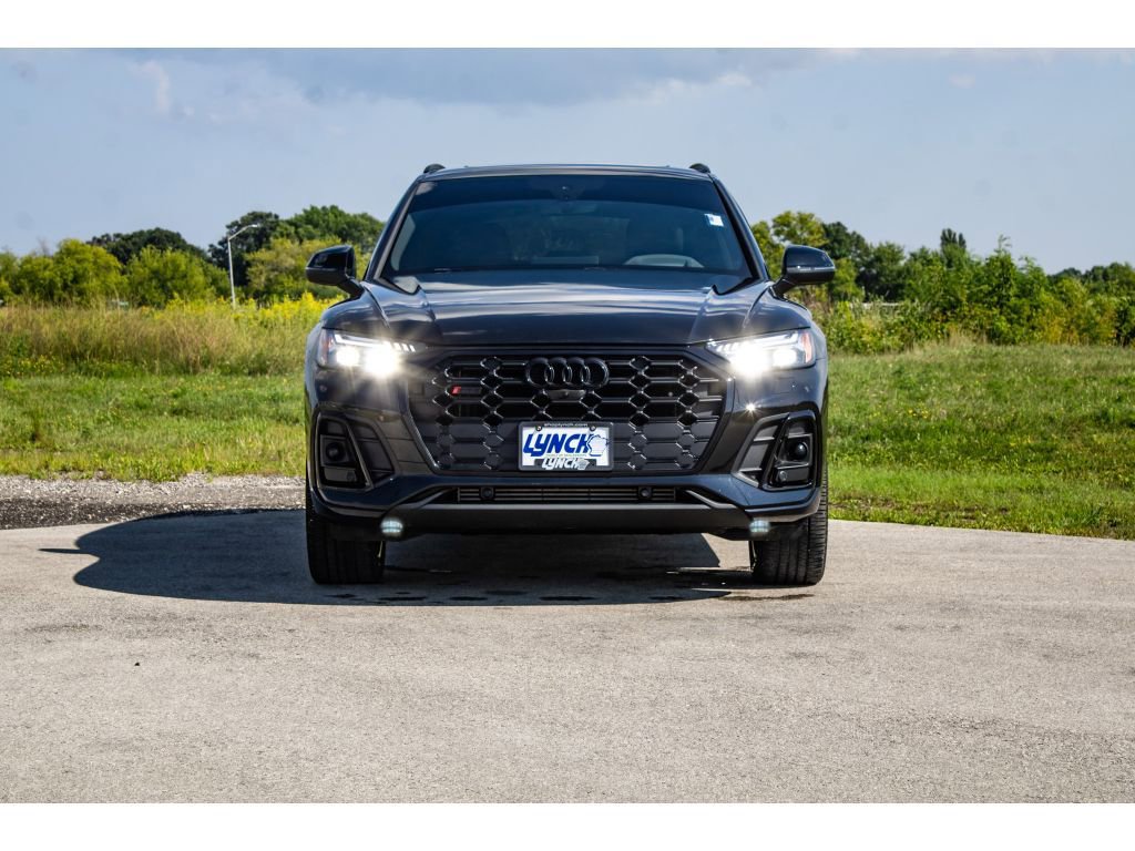 Used 2022 Audi SQ5 Prestige w/ Prestige Package image 48