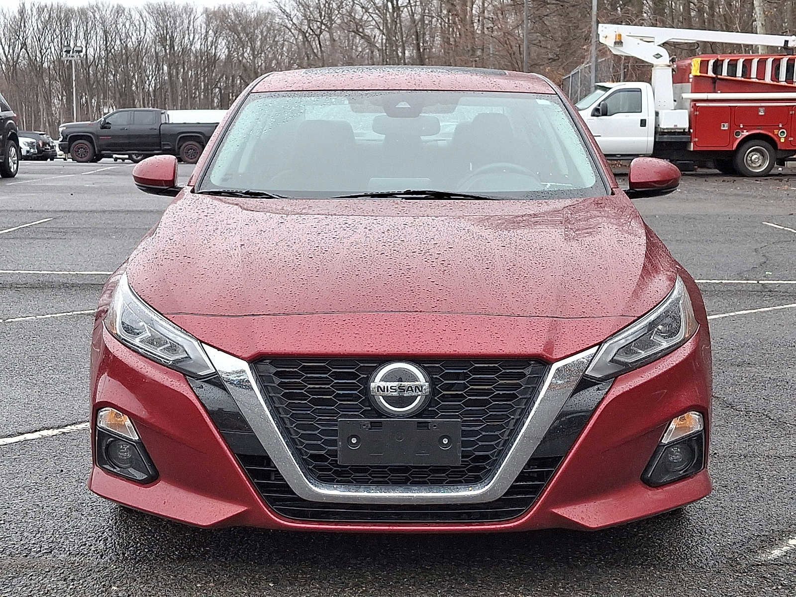 Used 2020 Nissan Altima 2.5 SV image 2