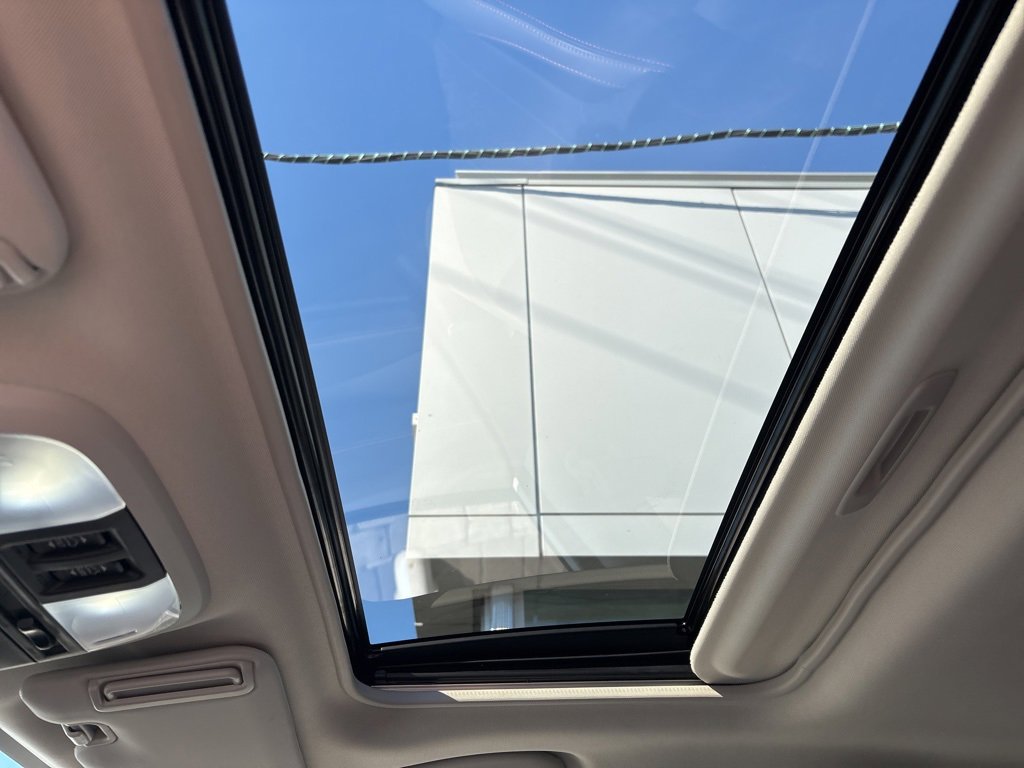 Used 2025 Subaru Crosstrek 2.5i Limited w/ Crosstrek Mirror Package image 23