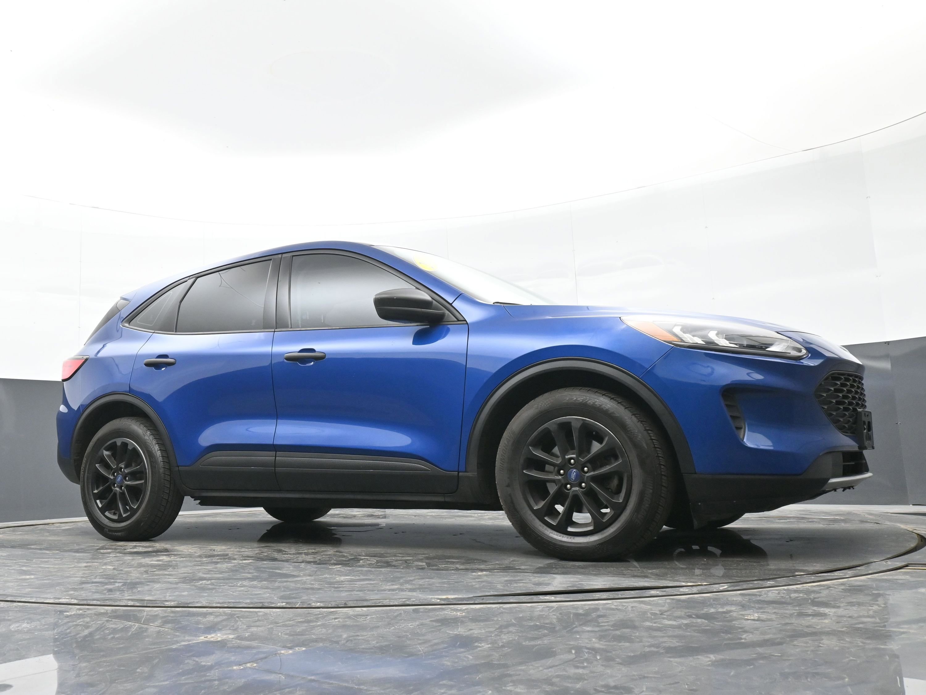 Used 2022 Ford Escape S image 43