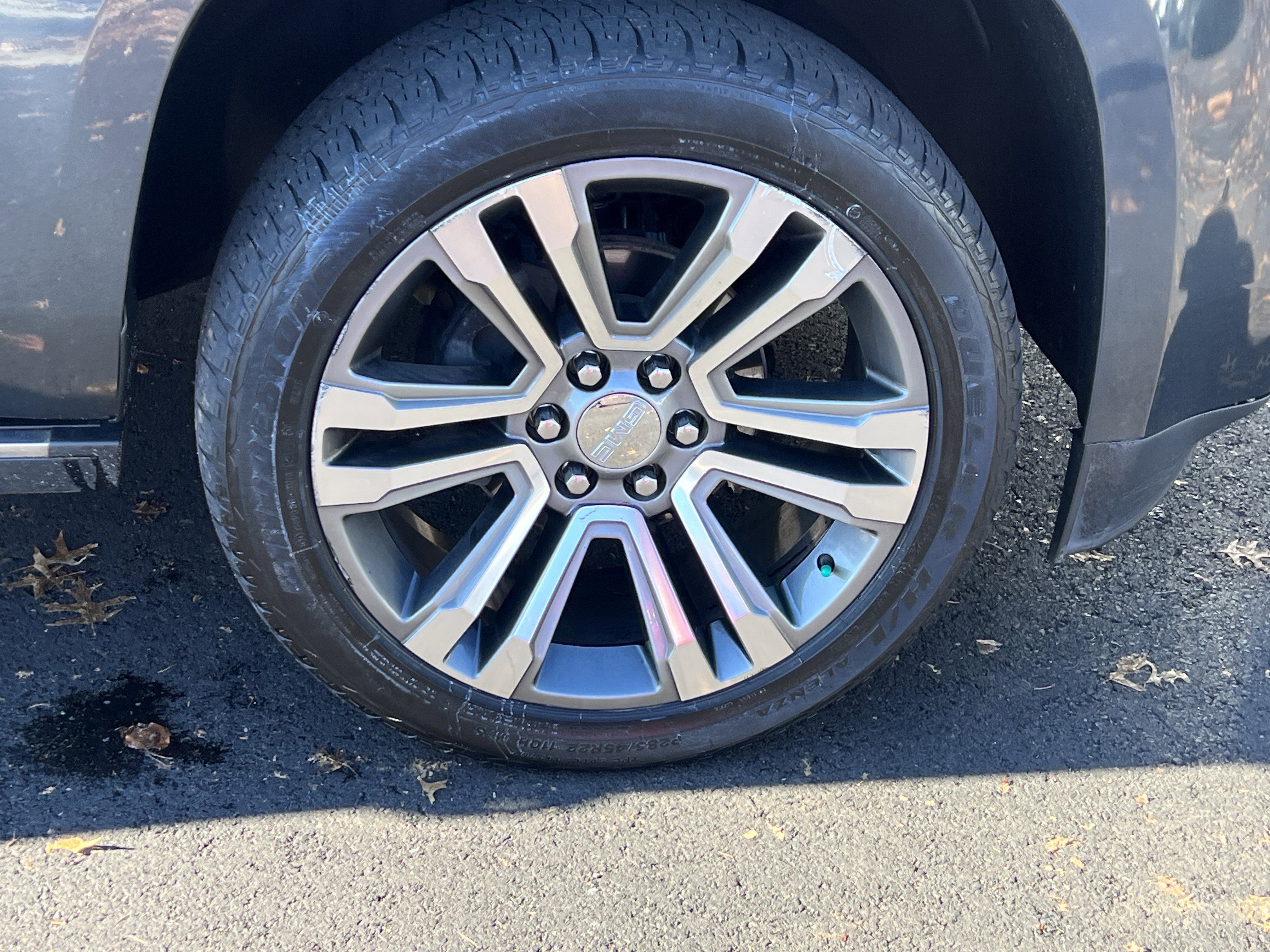 Used 2020 GMC Yukon Denali w/ Denali Ultimate Package image 13