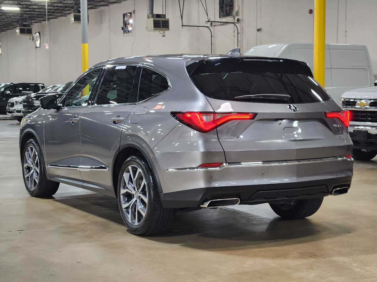 Used 2023 Acura MDX FWD w/ Technology Package image 11