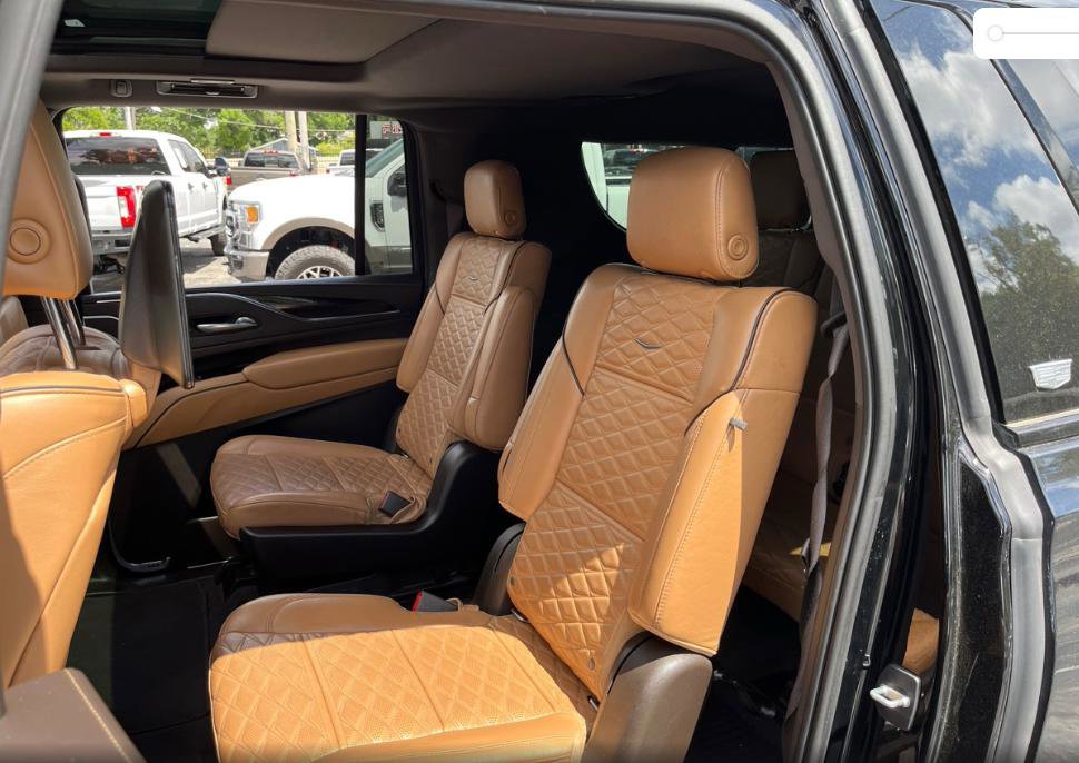 Used 2021 Cadillac Escalade ESV Sport w/ Driver Assist Tech Package RWD image 6