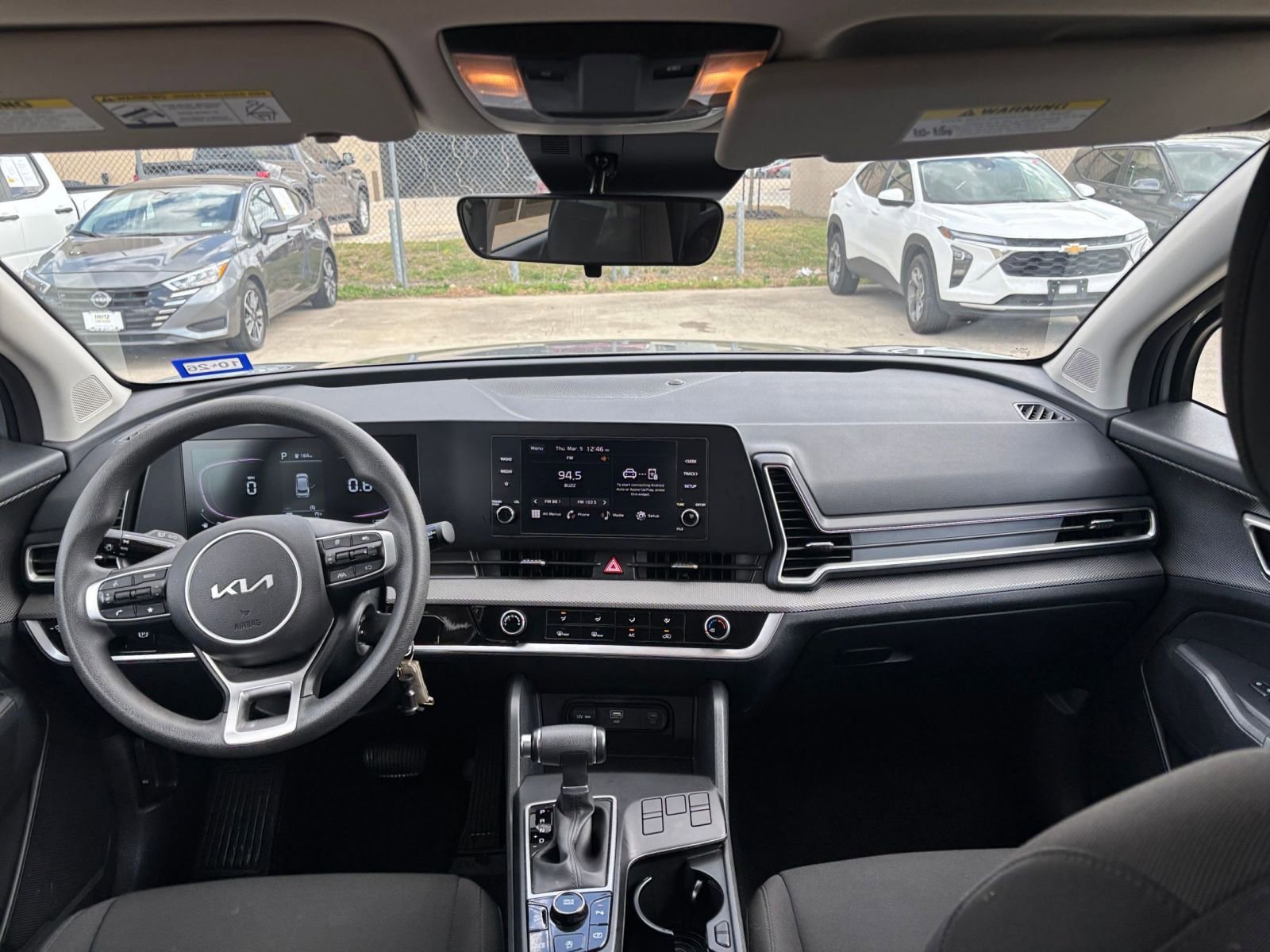 Used 2025 Kia Sportage LX image 32