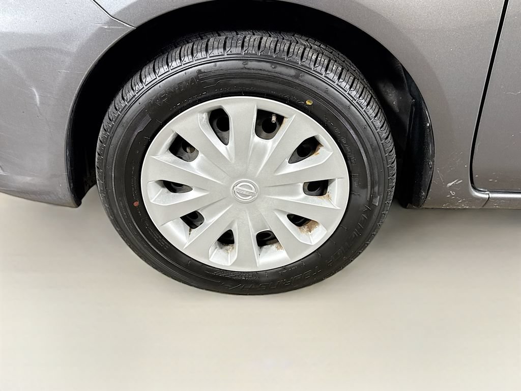 Used 2017 Nissan Versa SV FWD image 35