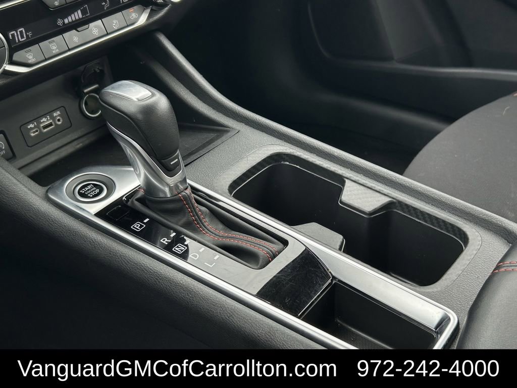 Used 2025 Nissan Sentra SR image 18