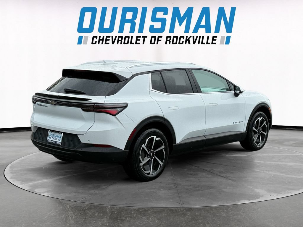 New 2026 Chevrolet Equinox EV LT AWD/4WD image 6