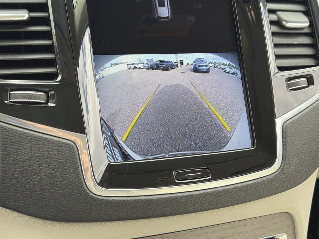 Used 2023 Volvo XC90 B6 Plus w/ Protection Package Premier AWD/4WD image 28