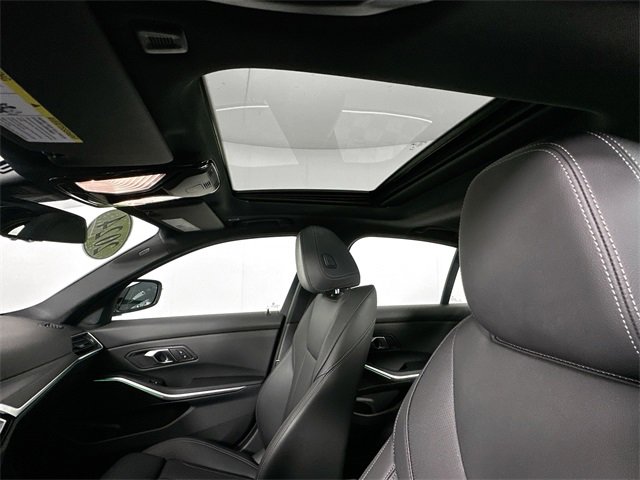 Used 2024 BMW 330e xDrive w/ Convenience Package image 19