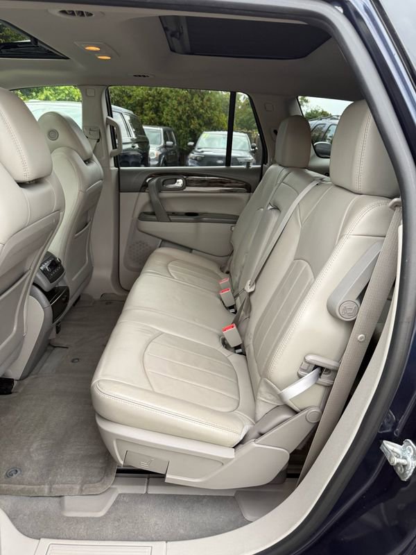 Used 2015 Buick Enclave Leather w/ Trailering Package image 10