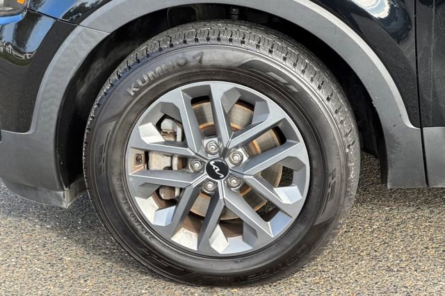 Used 2024 Kia Telluride LX image 47