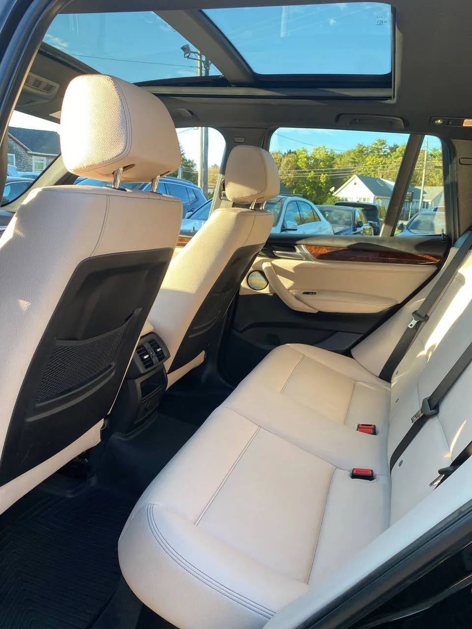 Used 2017 BMW X3 xDrive28i image 24