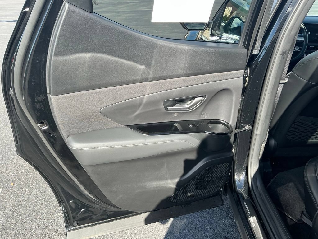 Certified 2025 Hyundai Santa Cruz Limited AWD/4WD image 22