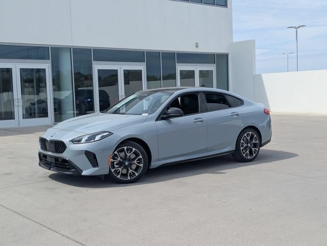 New 2026 BMW 228i w/ Technology Package FWD image 2