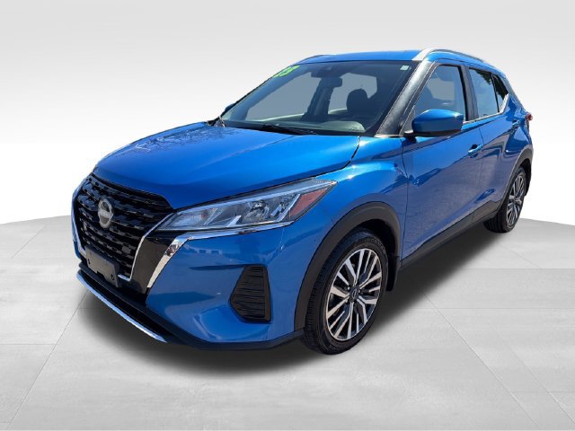 Used 2023 Nissan Kicks SV FWD image 3