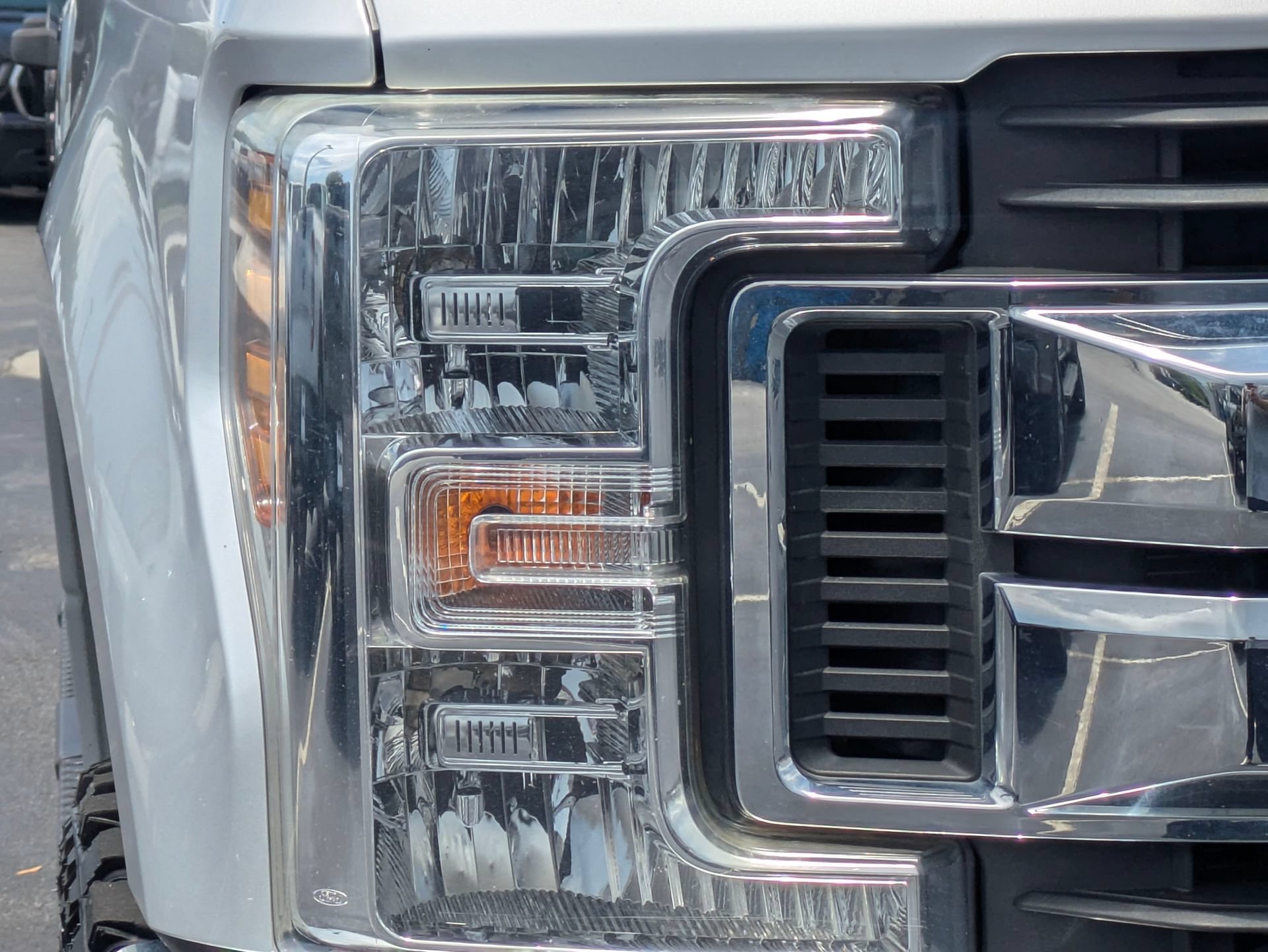 Used 2019 Ford F250 XLT AWD/4WD image 11