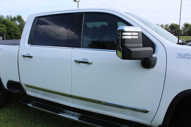 Used 2024 Chevrolet Silverado 2500 High Country w/ Z71 Off-Road Package AWD/4WD image 7