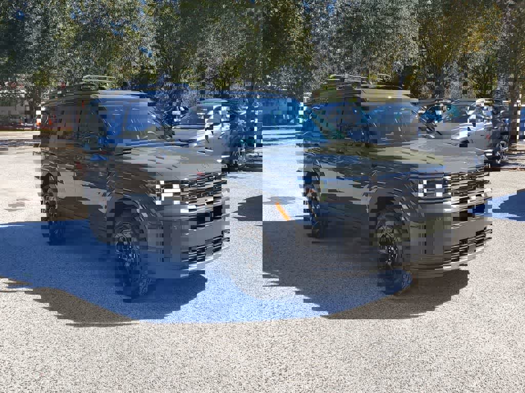 Used 2025 Hyundai Santa Fe XRT image 4