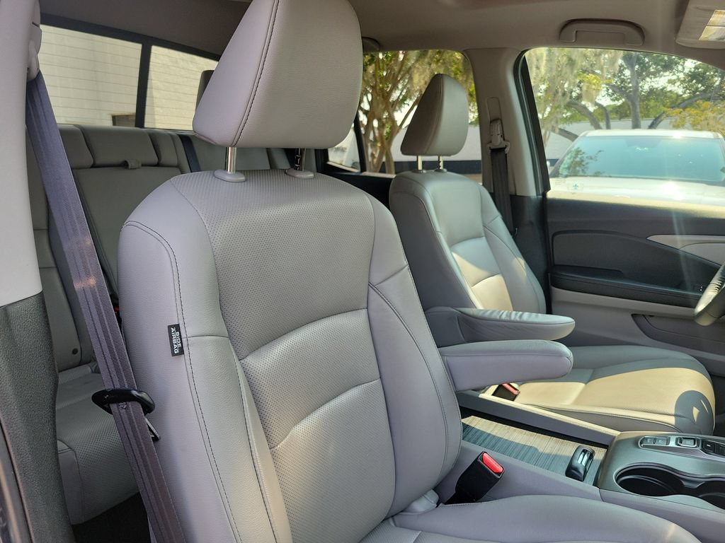Used 2023 Honda Ridgeline RTL-E image 19