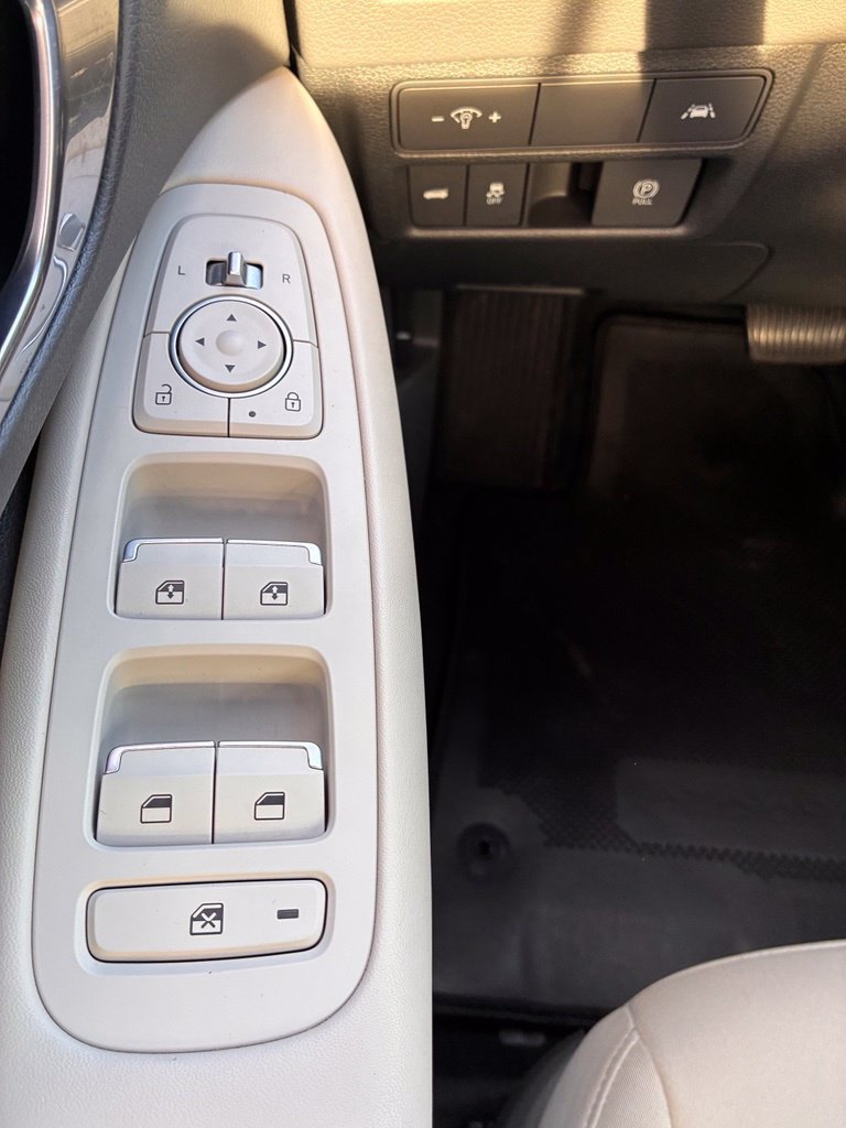 Certified 2023 Hyundai Sonata SEL FWD image 28