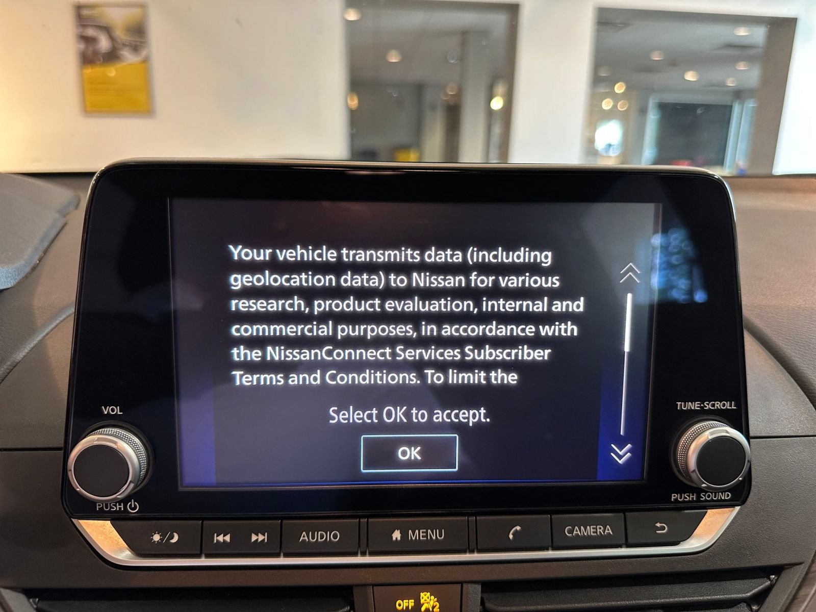 Used 2025 Nissan Altima 2.5 SV FWD image 20