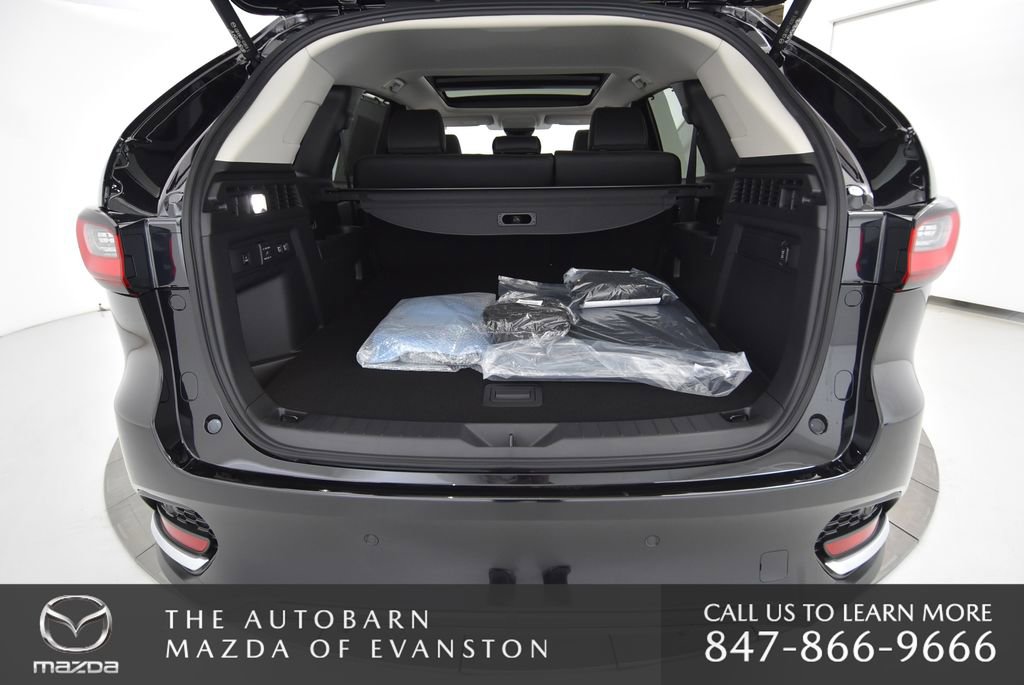 Used 2025 MAZDA CX-70 Plug-In Hybrid w/ Premium Pkg image 37