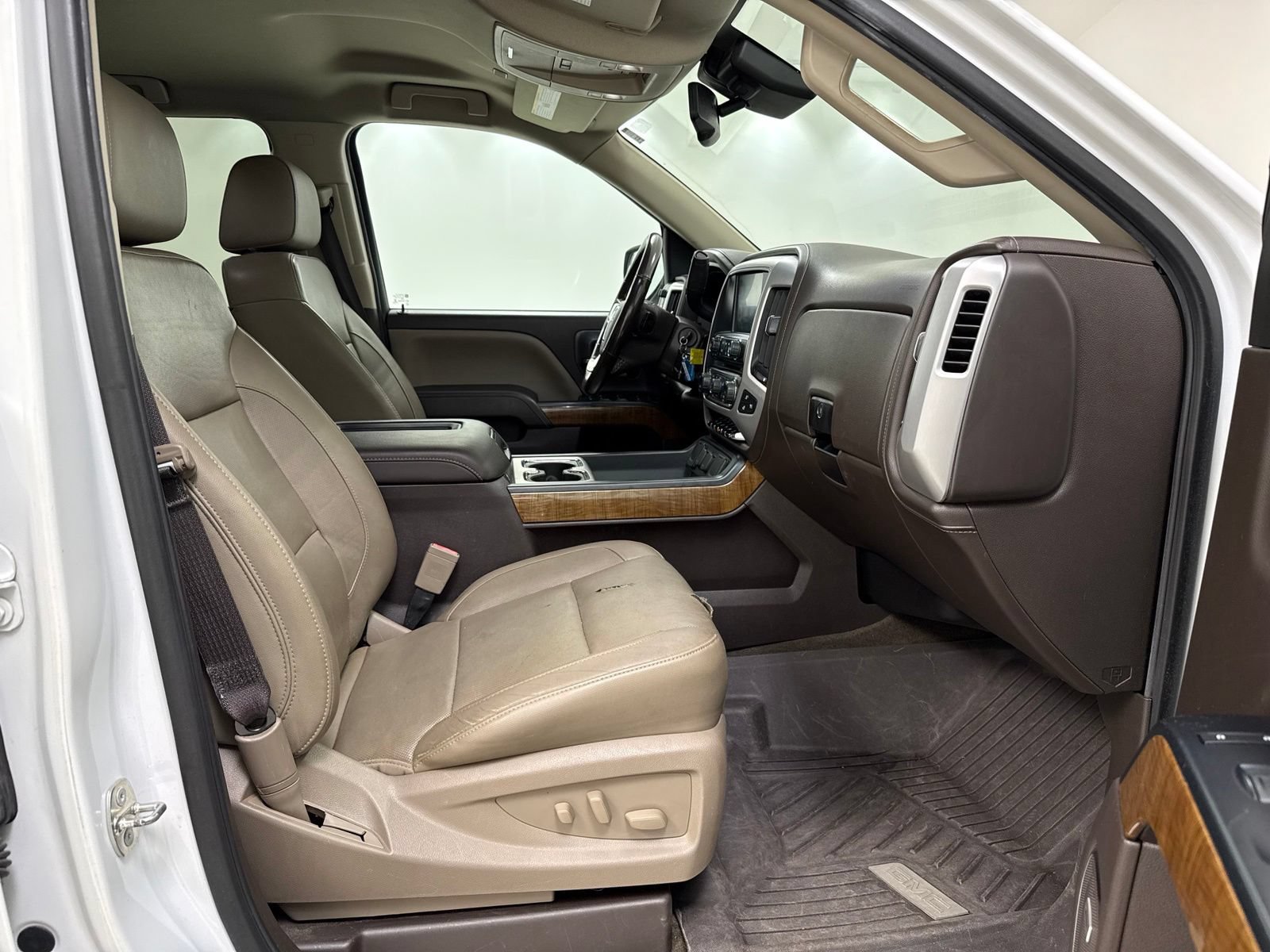 Used 2018 GMC Sierra 1500 SLT AWD/4WD image 32