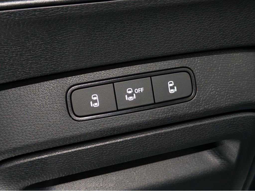 Used 2025 Volkswagen ID. Buzz Pro S image 14