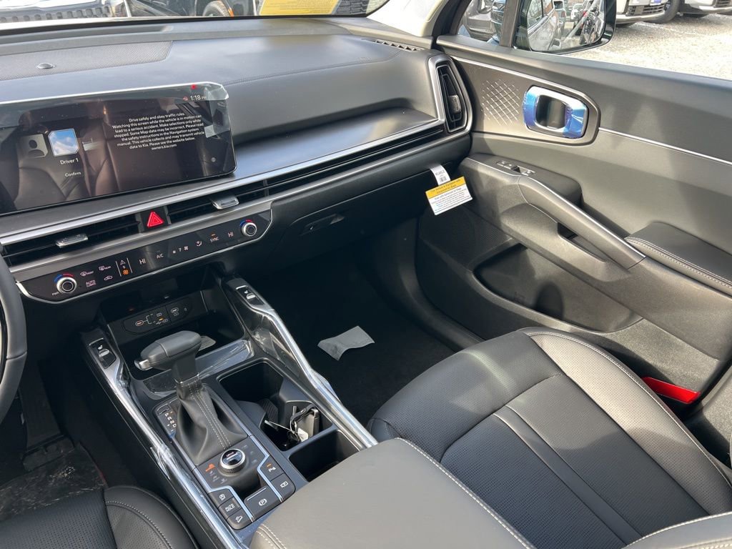 New 2026 Kia Sorento EX image 13