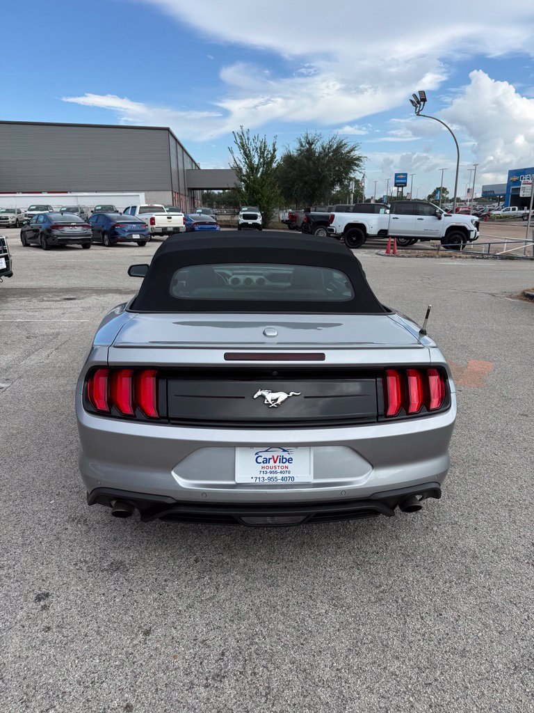 Used 2023 Ford Mustang Premium RWD image 6