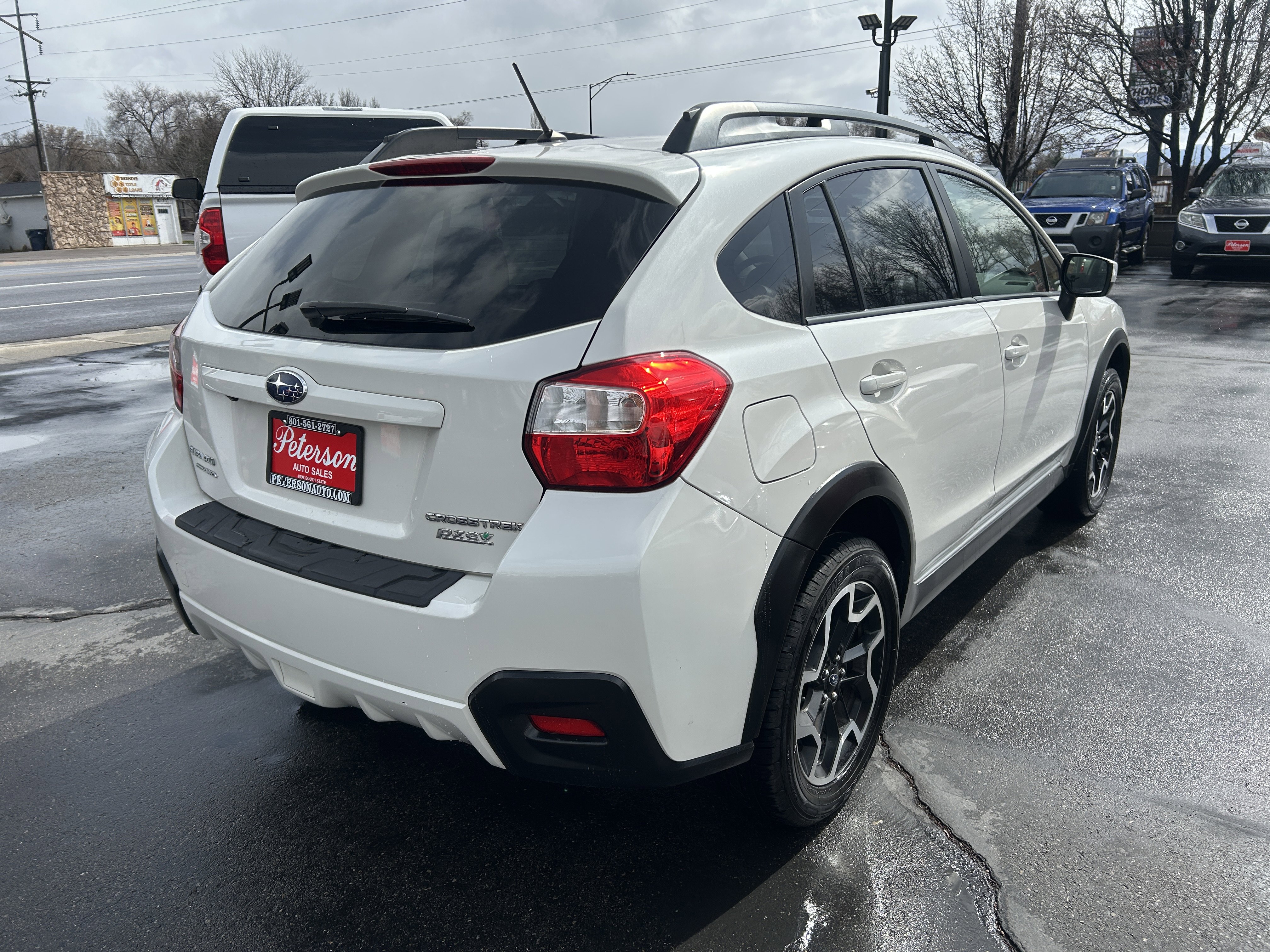 Used 2017 Subaru Crosstrek 2.0i Premium image 6