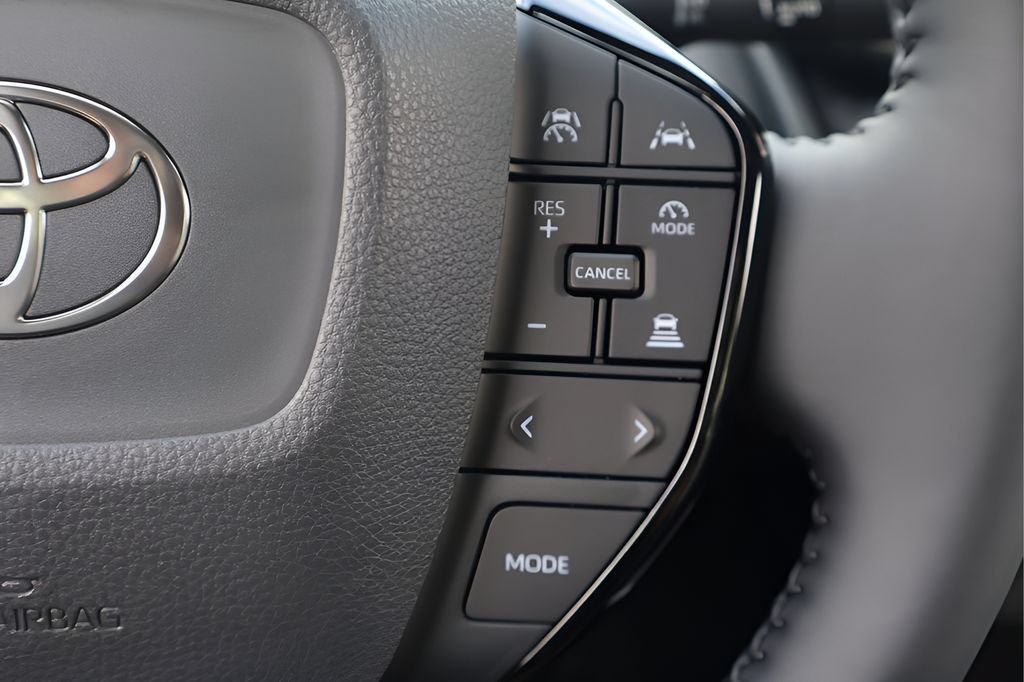 Certified 2026 Toyota Prius XLE FWD image 20