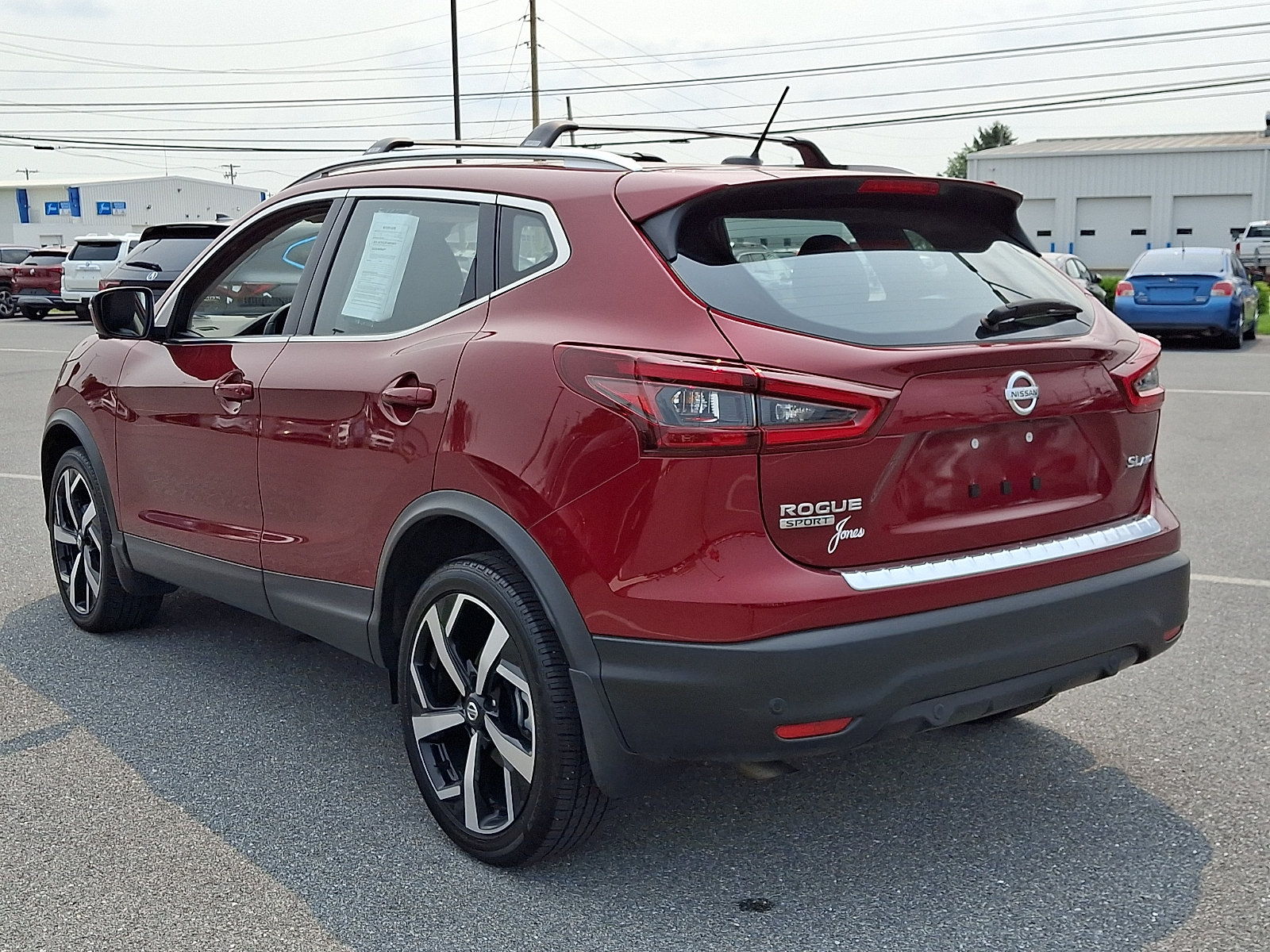 Used 2022 Nissan Rogue Sport SL AWD/4WD image 4