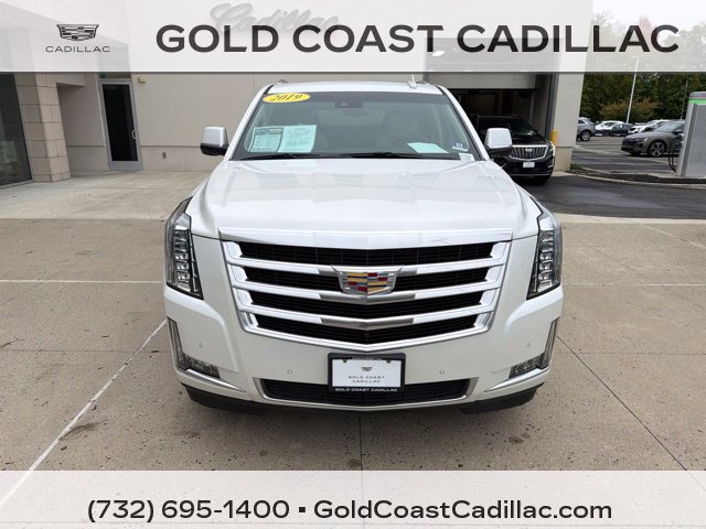 Used 2019 Cadillac Escalade ESV Luxury AWD/4WD image 5