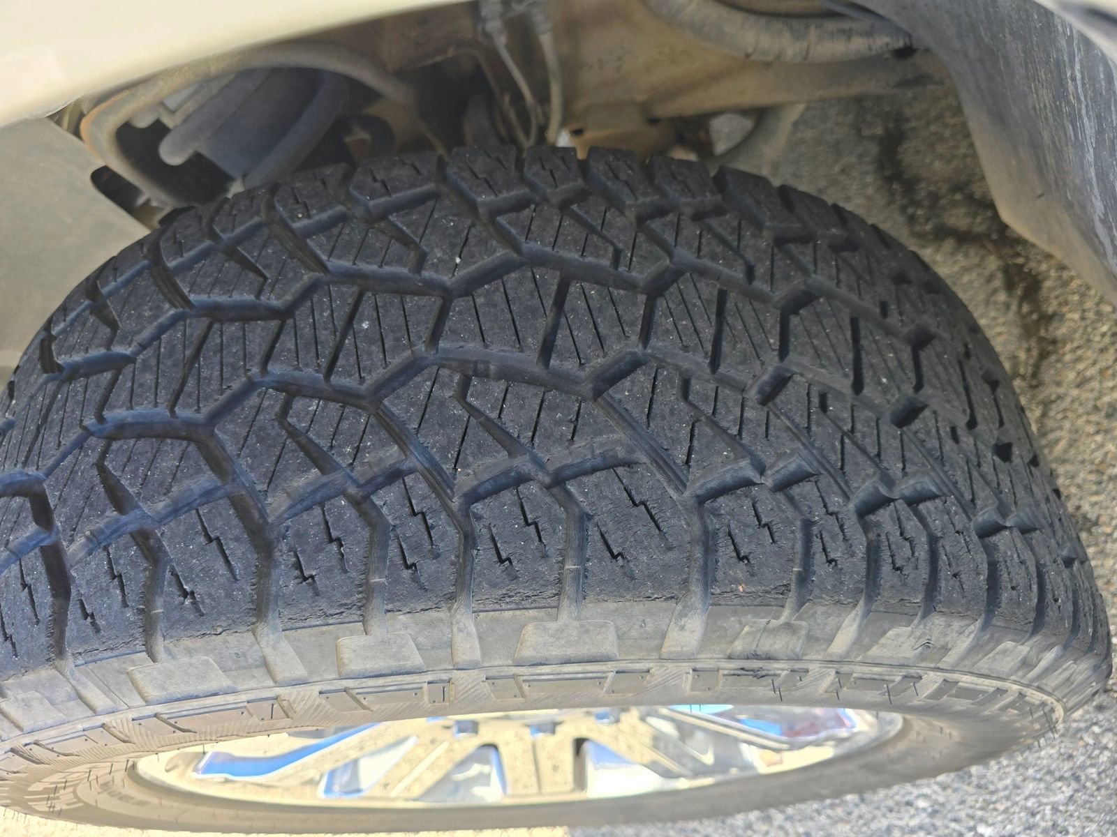 Used 2010 Chevrolet Tahoe LS image 29