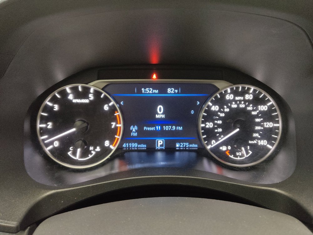 Used 2025 Nissan Altima 2.5 SV FWD image 23