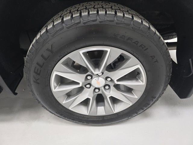 Certified 2022 Chevrolet Silverado 1500 High Country w/ LPO, Dark Essentials Package image 25