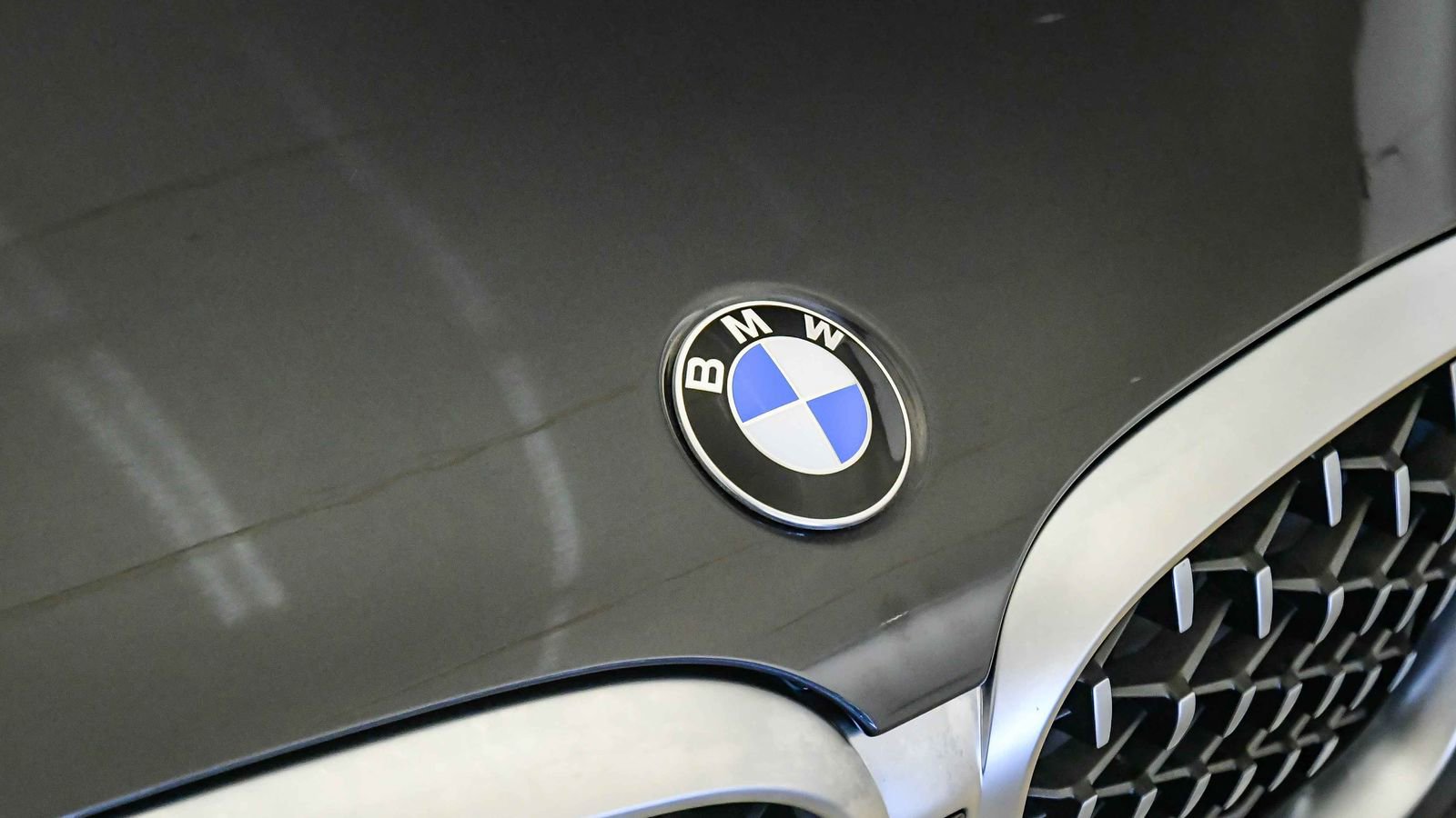 Certified 2023 BMW X4 xDrive30i w/ Premium Package AWD/4WD image 8