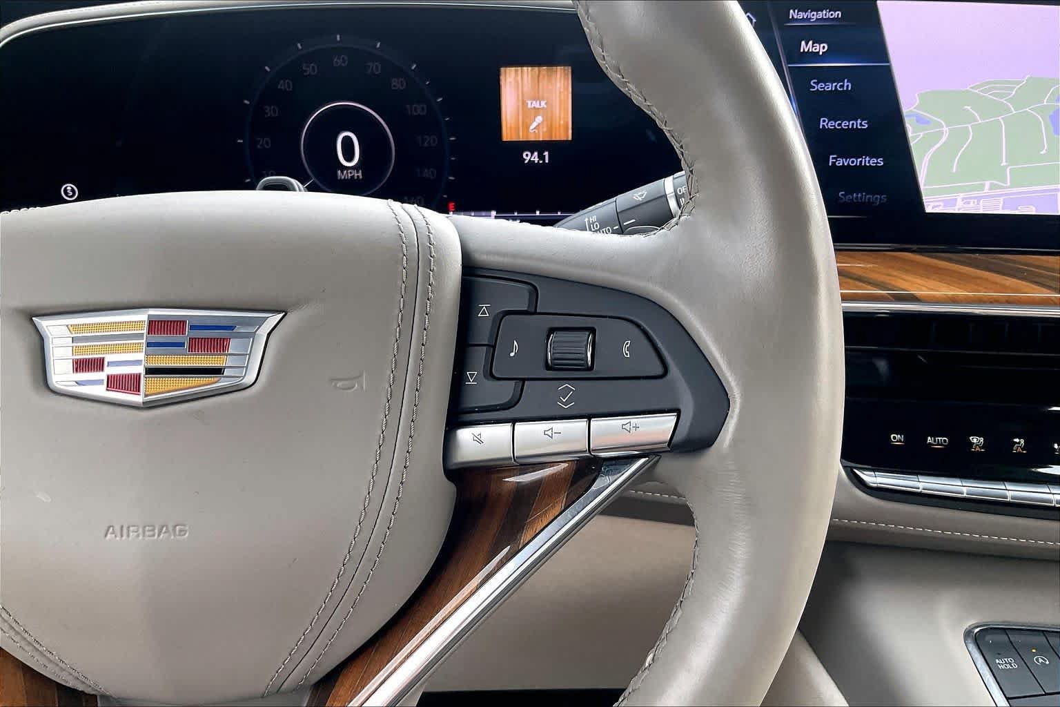 Used 2024 Cadillac Escalade Sport Platinum w/ LPO, ONYX Package AWD/4WD image 37