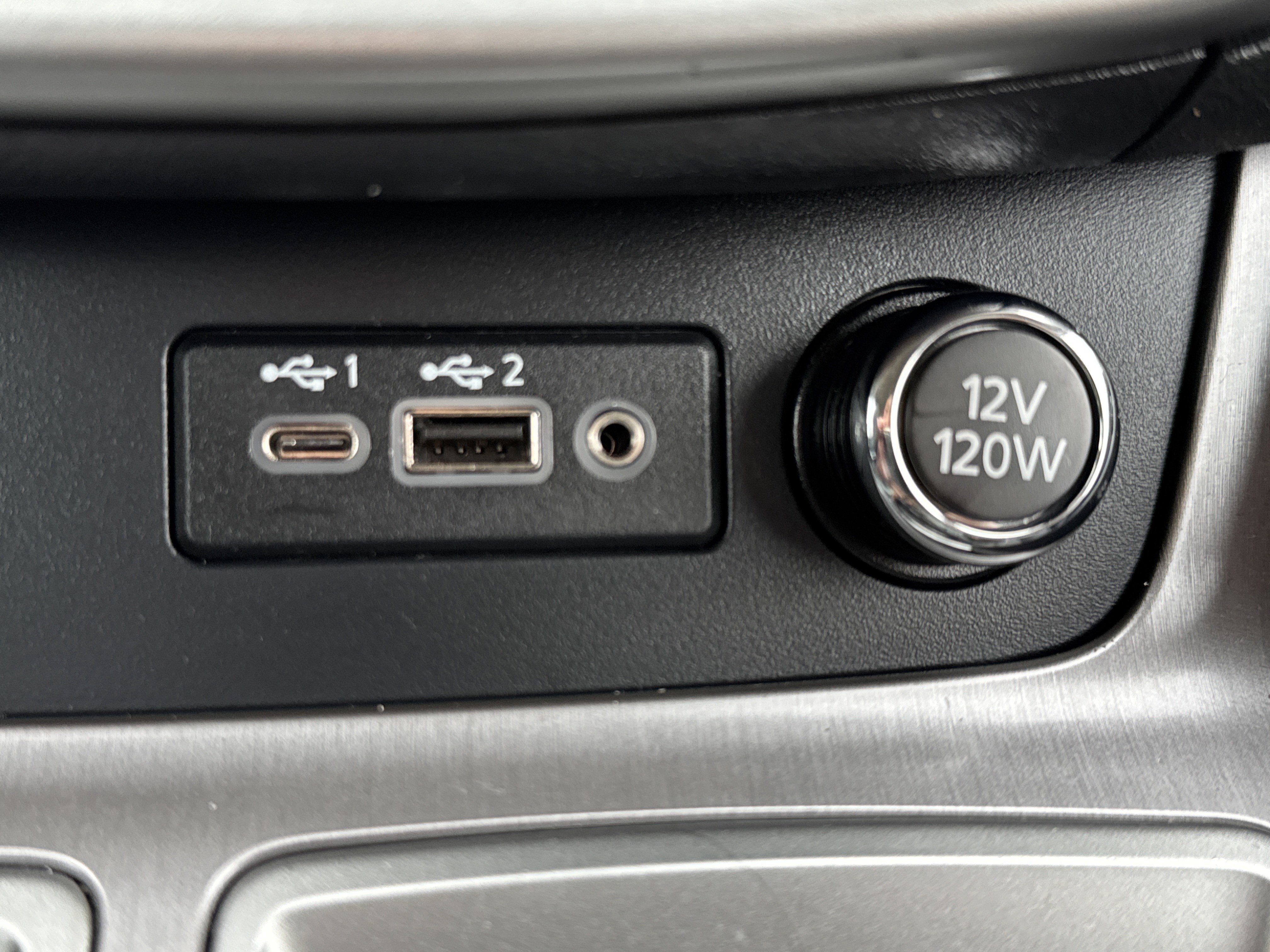 Used 2023 Nissan Murano SV image 26