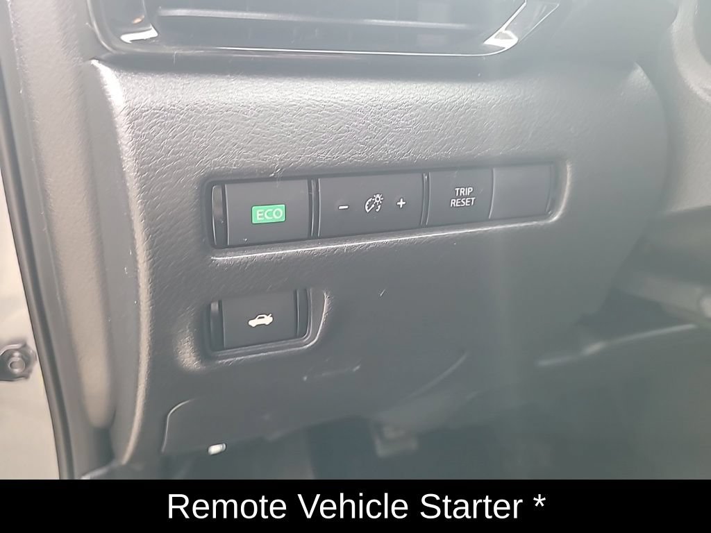 Used 2020 Nissan Sentra SV w/ Trunk Package FWD image 15