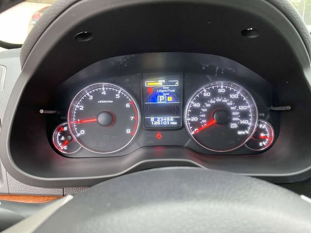 Used 2014 Subaru Outback 2.5i Limited w/ Moonroof Package image 25