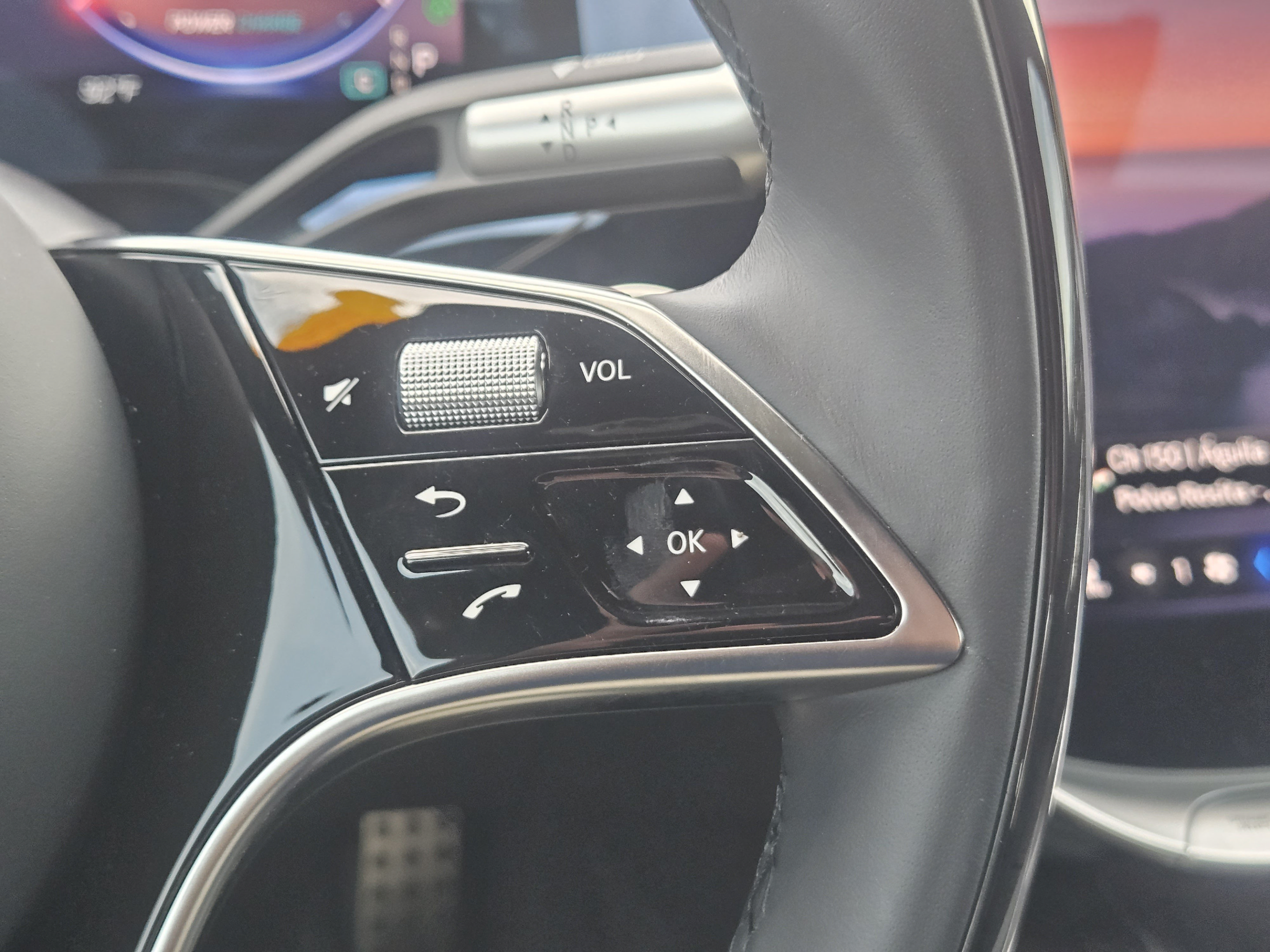 Certified 2027 Mercedes-Benz S 580 4MATIC Sedan image 18