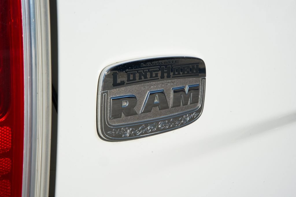 Used 2017 RAM 3500 Laramie Longhorn w/ Convenience Group AWD/4WD image 18