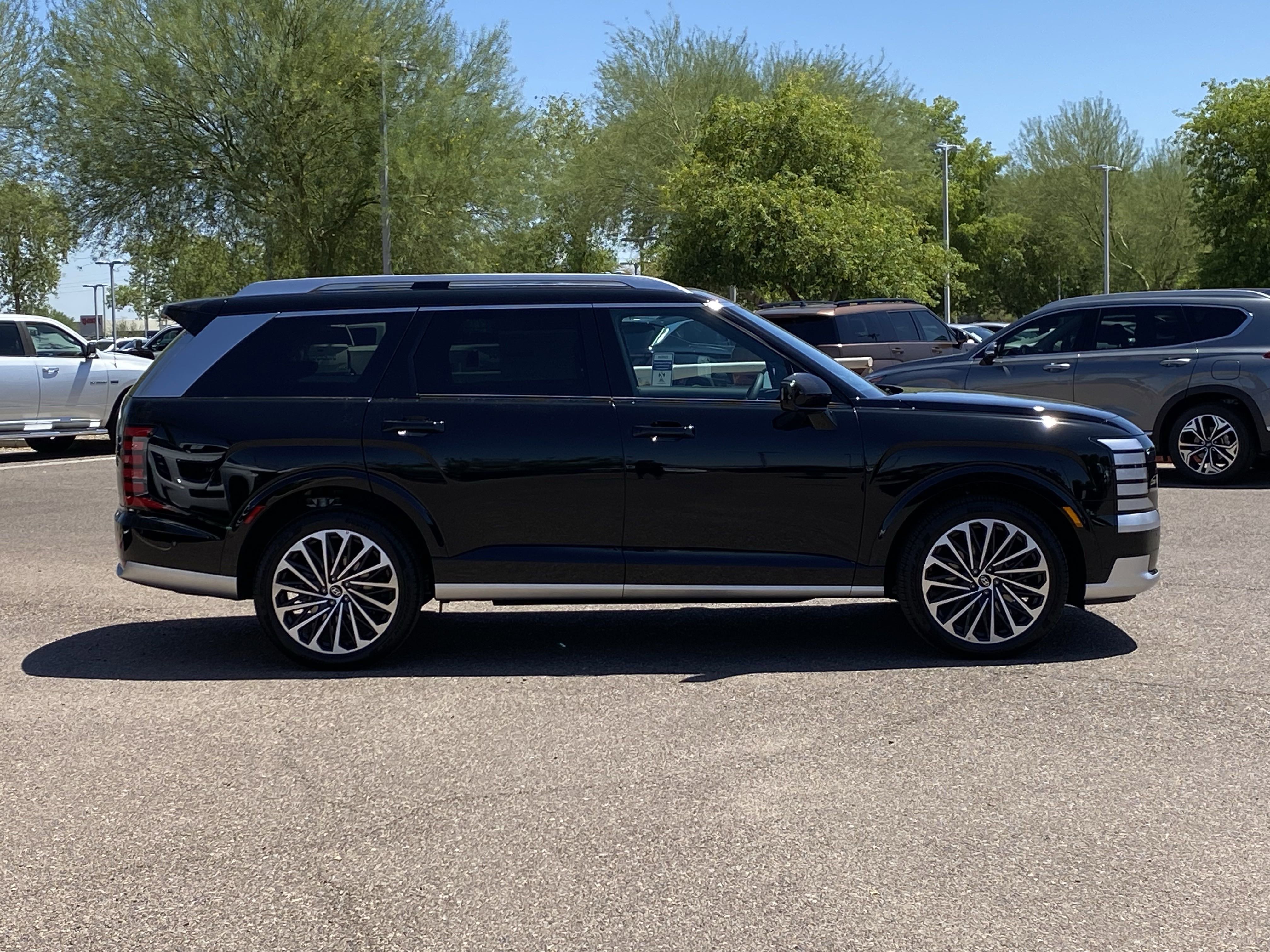 New 2026 Hyundai Palisade Calligraphy image 2