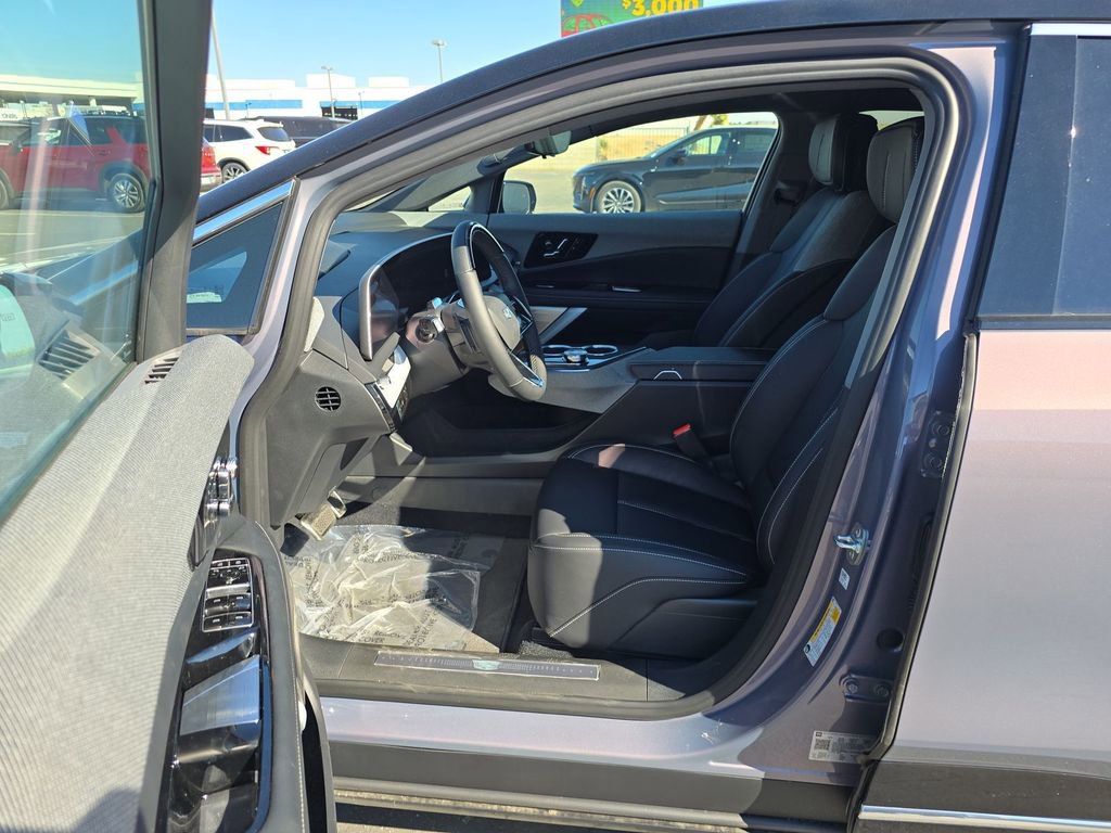 New 2026 Cadillac Optiq Luxury 1 image 29