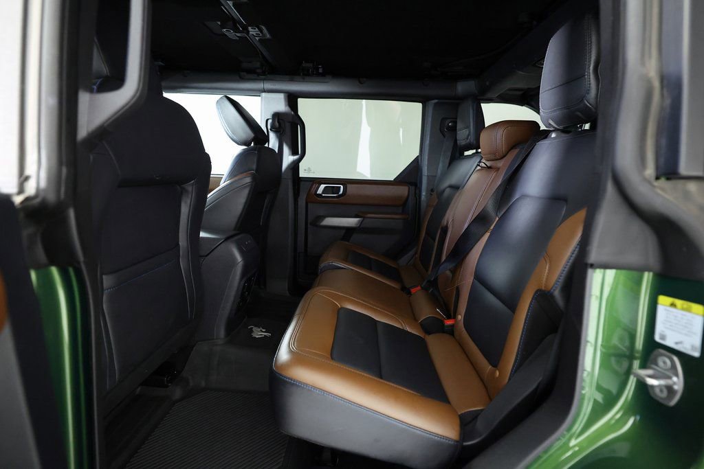 Used 2023 Ford Bronco Outer Banks image 13