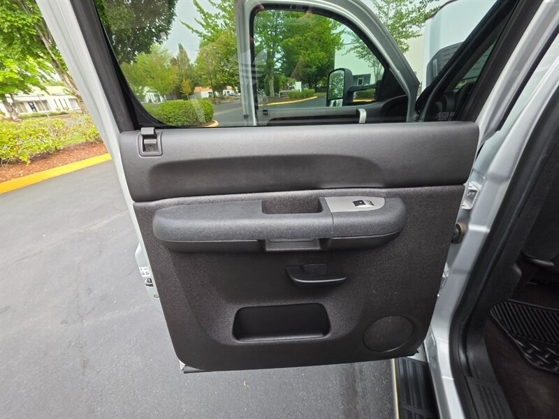Used 2013 Chevrolet Silverado 3500 LT w/ Interior Plus Package AWD/4WD image 45