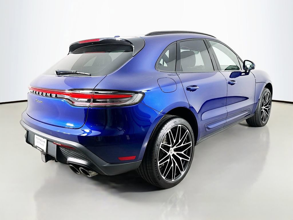 New 2025 Porsche Macan image 9
