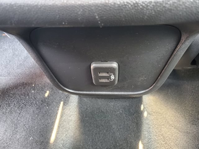 Used 2019 Chevrolet Equinox LT w/ Driver Convenience Package FWD image 15